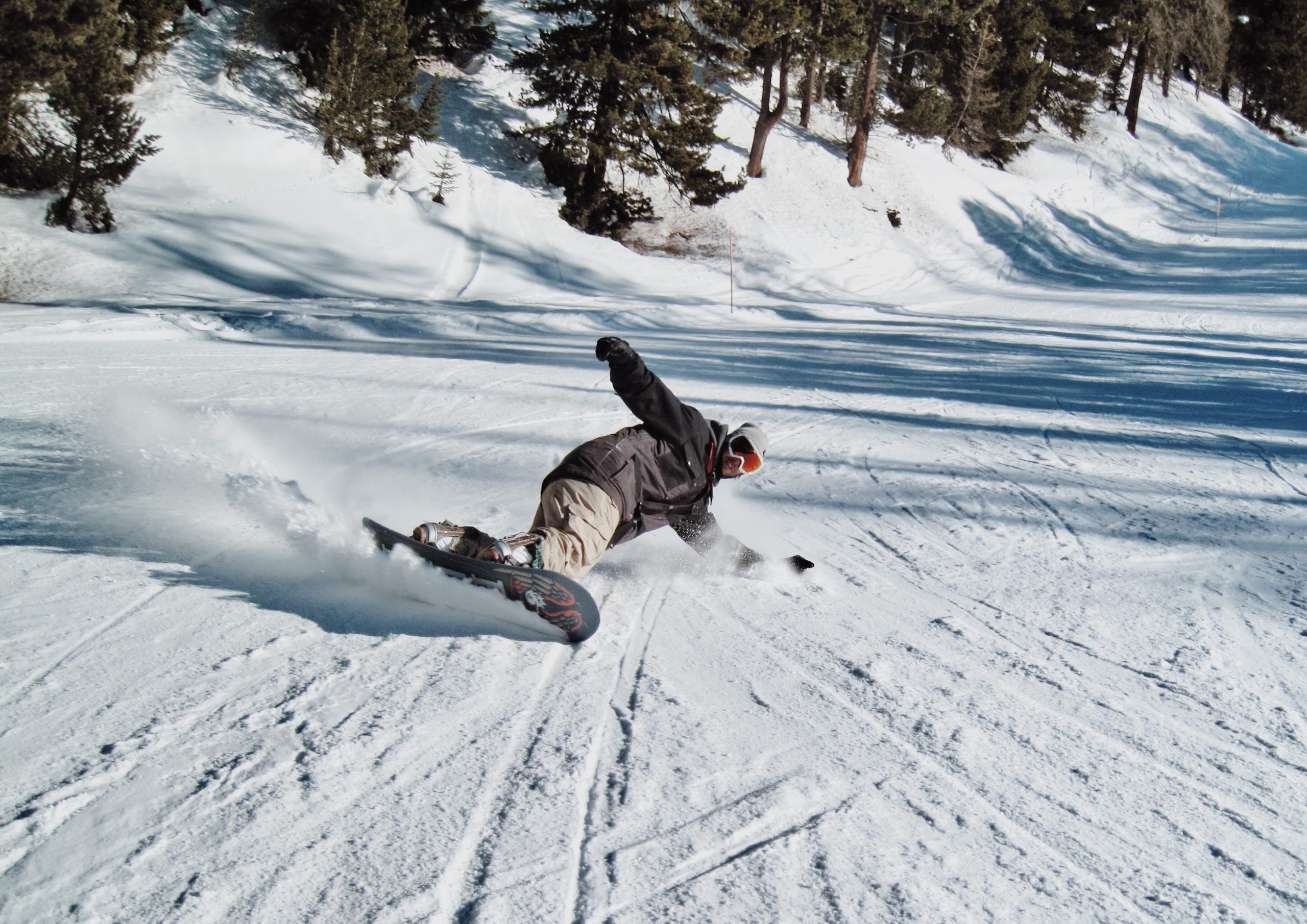 Snowboard Advanced on the Slope