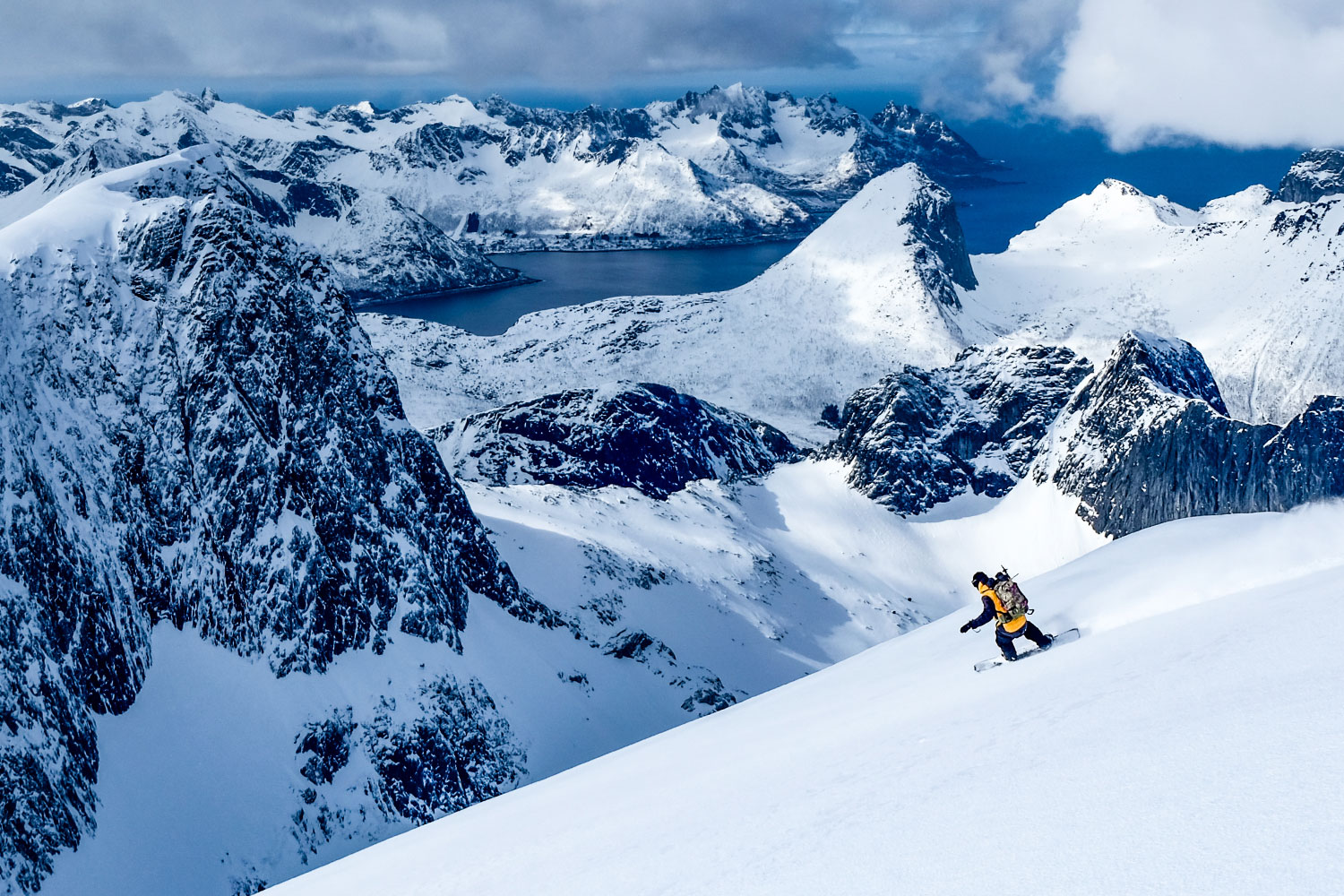 Lyngen Boat & Split Adventure